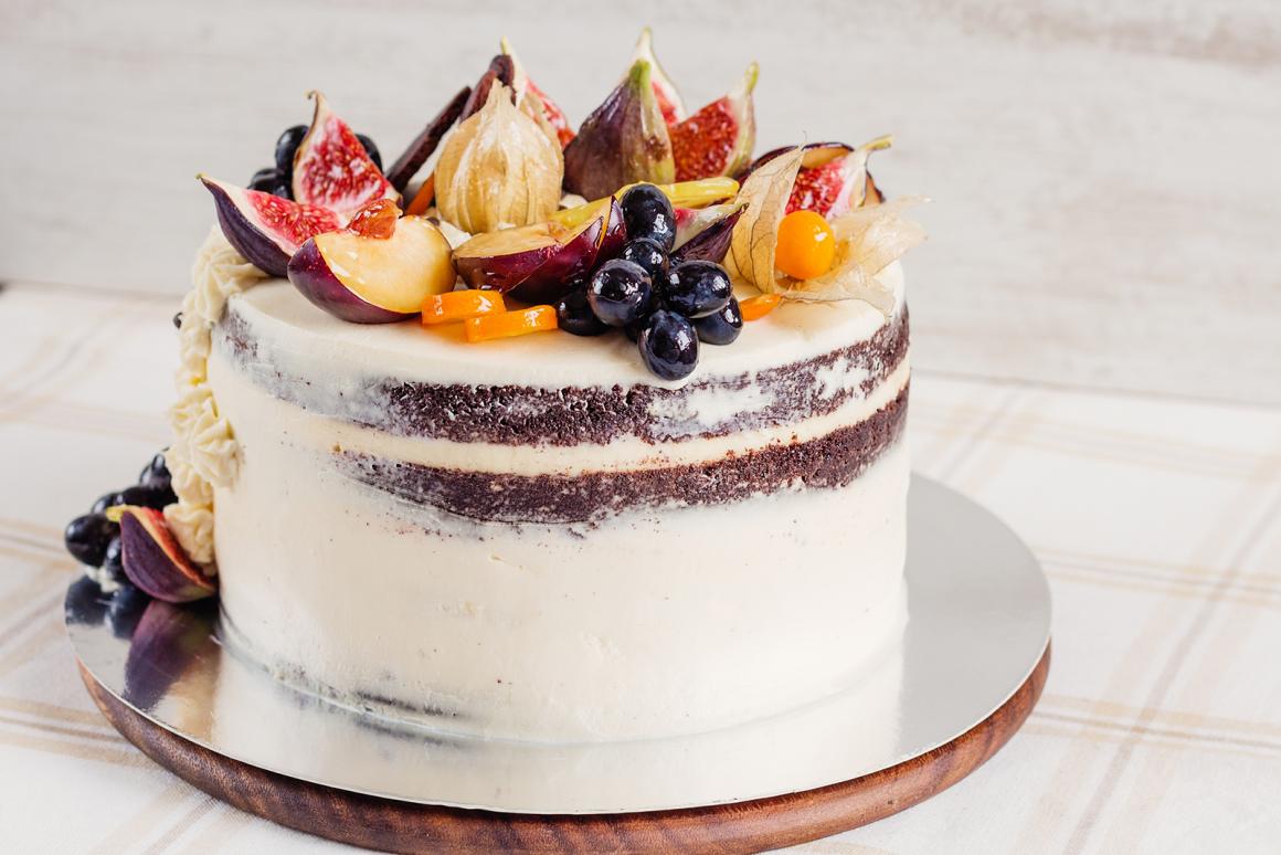 Naked Cake