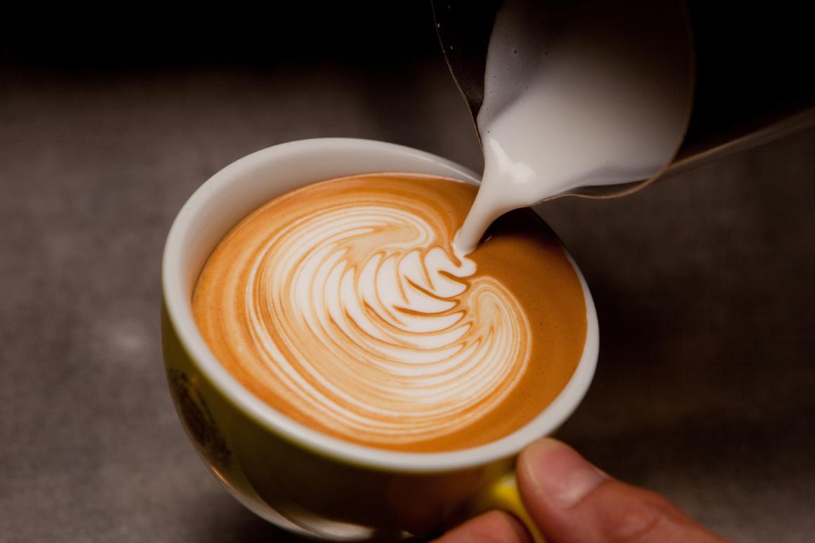 Latte Art - Die Kunst der Kaffeeverzierung