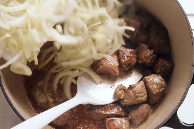 mildes oder scharfes Gulasch