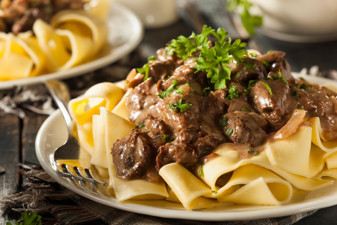 Boeuf Stroganoff