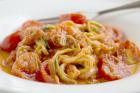 Zoodles mit Tomatensauce