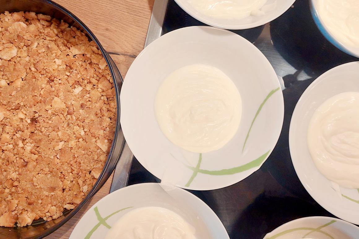 Buttermilch-Creme aufteilen