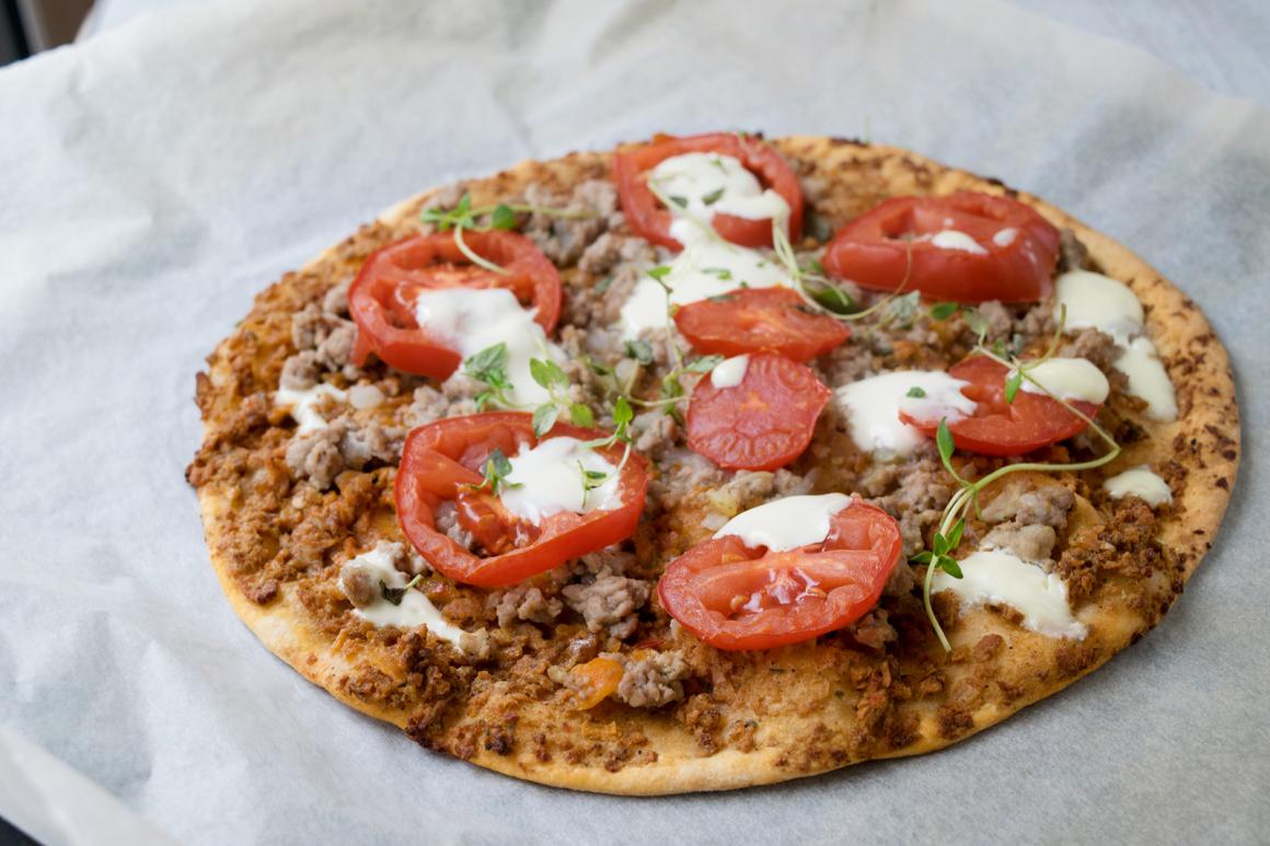 Pizza nach türkischer Art