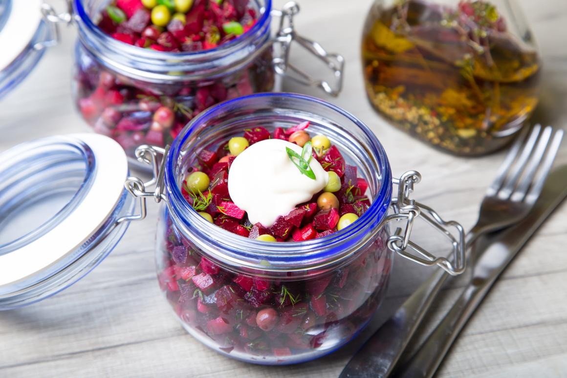 Randensalat mit Erbsen