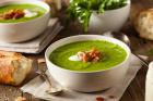 Erbsensuppe mit Speck