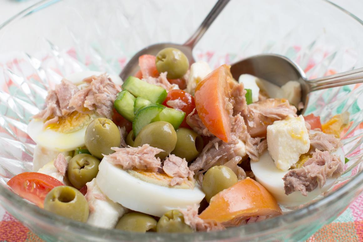 Thonsalat mit Mozzarella