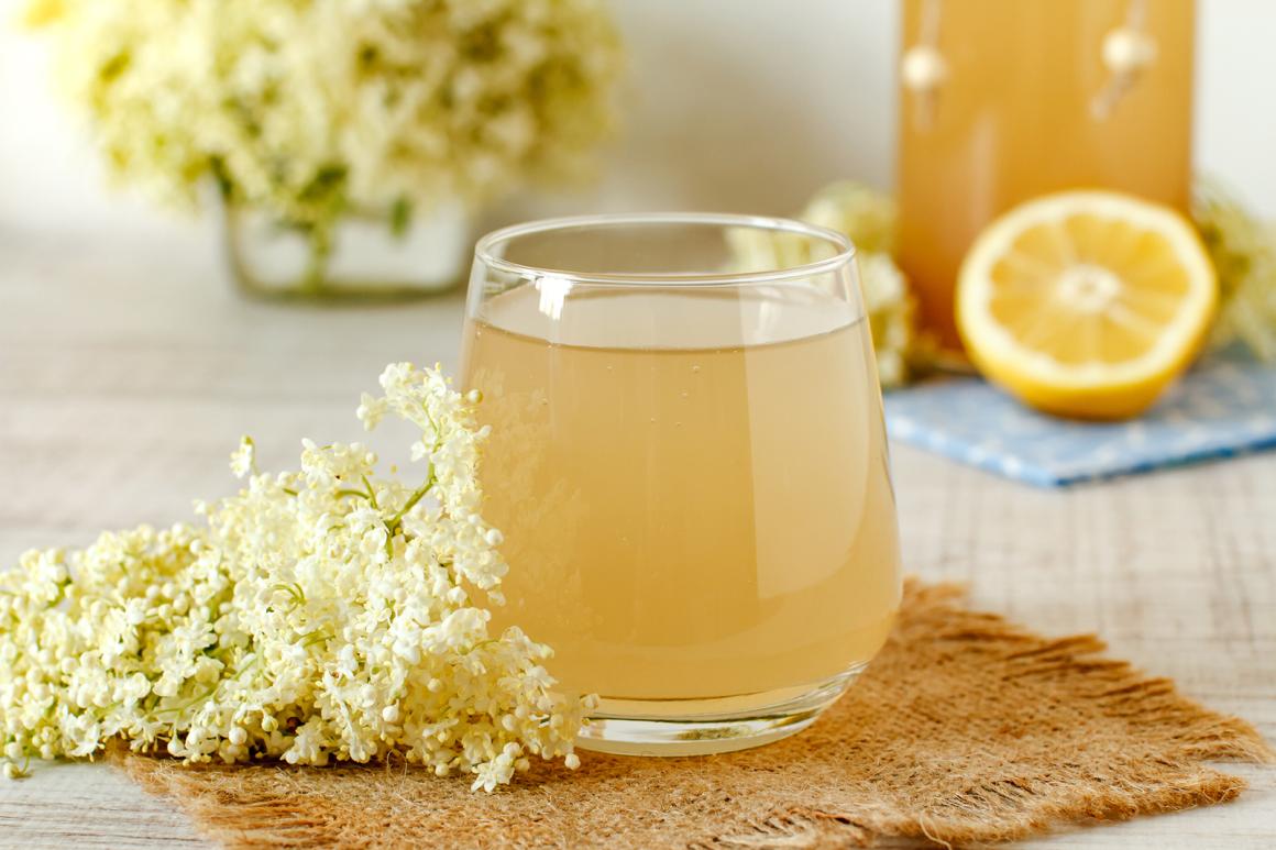 Holunderblütensirup