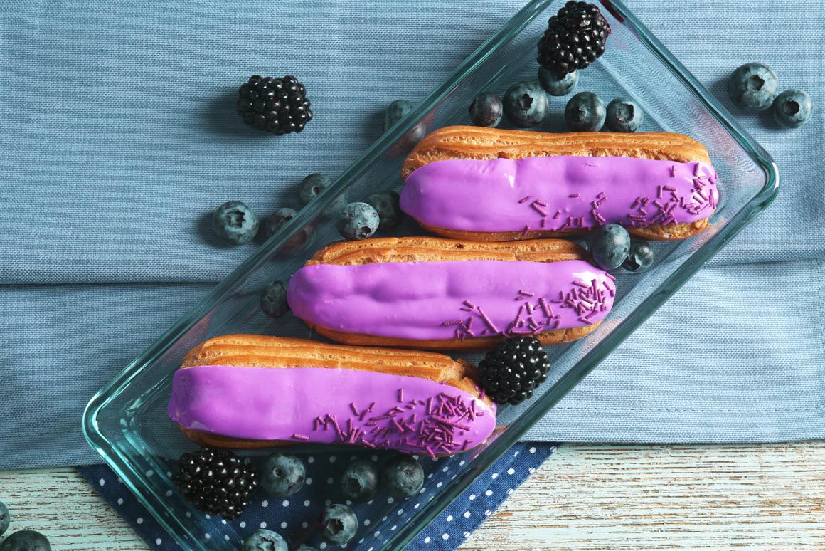 Brombeer-Heidelbeer-Eclairs