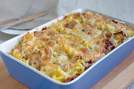 Pastaauflauf mit Schinken