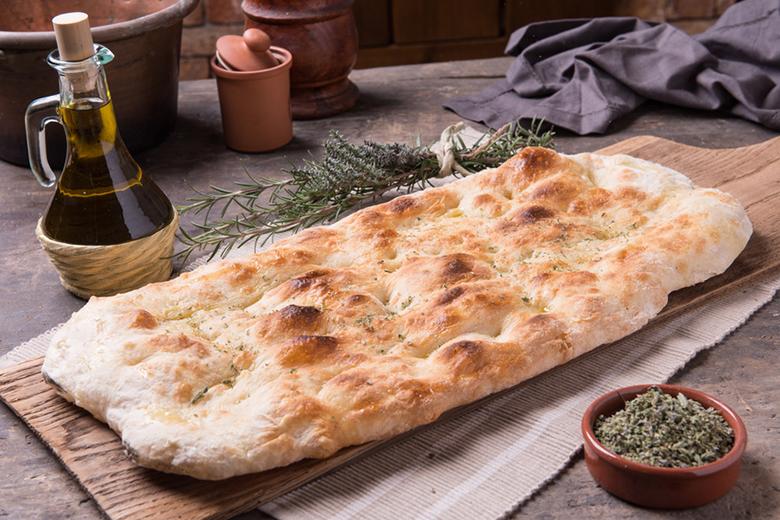 Focaccia mit Oliven