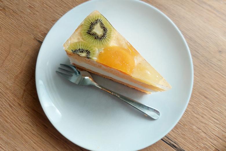 Obstkuchen mit Pudding