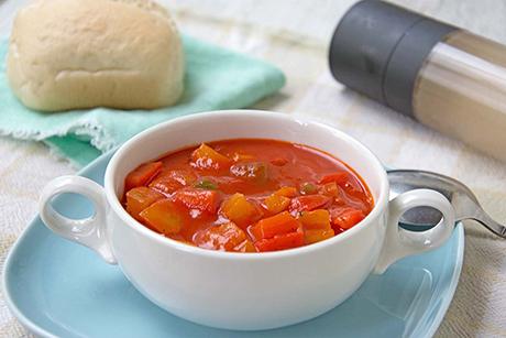 Low Carb Peperonisuppe