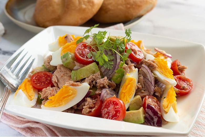 Thunfischsalat mit Ei