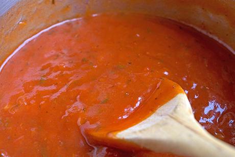 Einfache Tomatensauce
