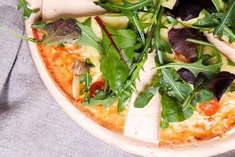 Ketogene Hauptspeise mit Thunfisch