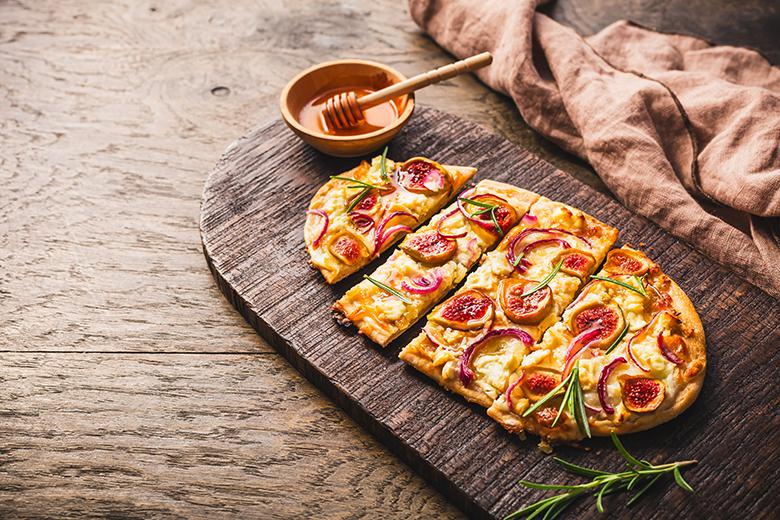 Flammkuchen mit Feigen