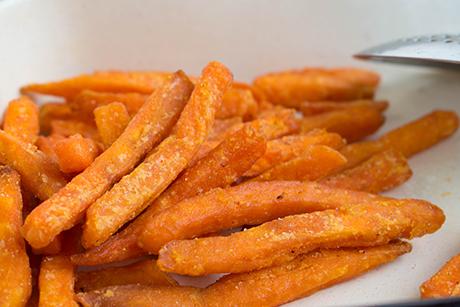 Süsskartoffel Pommes