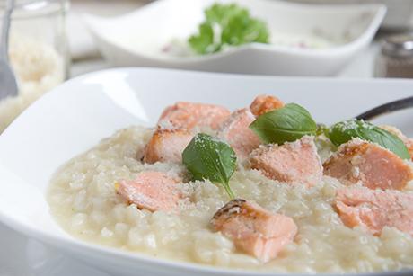 Gorgonzola Risotto mit Lachs