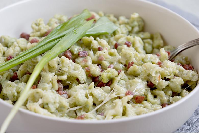 Bärlauchspätzle mit Käse