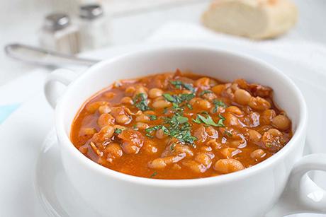 Serbische Bohnensuppe