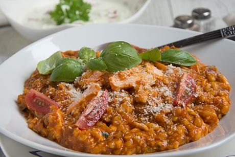 Basilikumrisotto mit Lachs