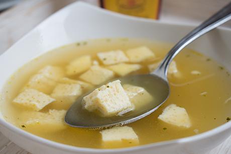 Eierstichsuppe