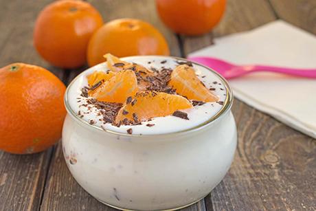 Stracciatella Creme mit Mandarinen