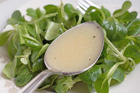 Vinaigrette für Nüsslisalat