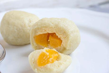 Quarkknödel mit Aprikosen