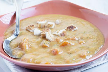 Zucchettisuppe mit Kokosmilch