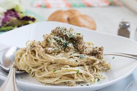 Spaghetti mit Nussbutter