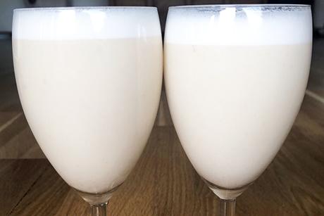 Blitzschneller veganer Bananensmoothie ohne Zucker