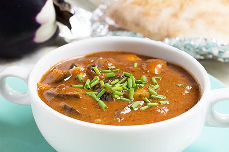 Türkische Gulaschsuppe mit Auberginen