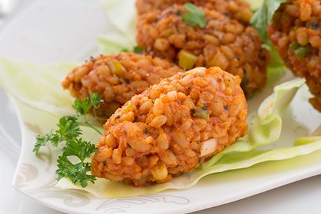 Mercimek Koefte - Vegane Bulgurbällchen