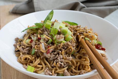Reisnudeln mit Asia-Hackfleisch