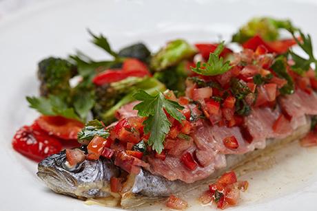 Fisch mit Speck vom Big green egg