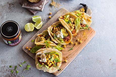 Tacos mit Chili-Füllung