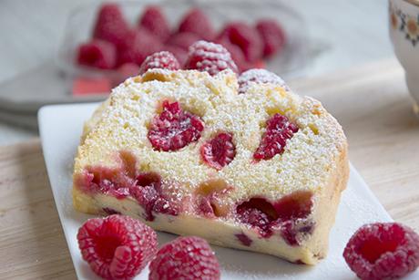 Vanillekuchen mit Himbeeren