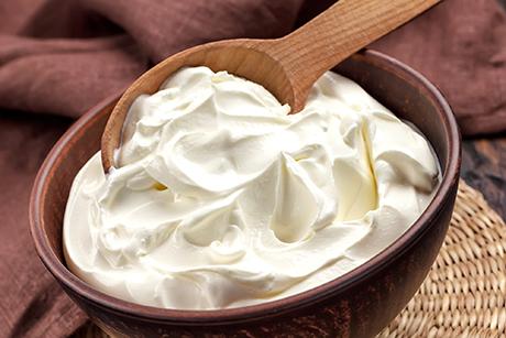 Schlagrahmcreme für Torten
