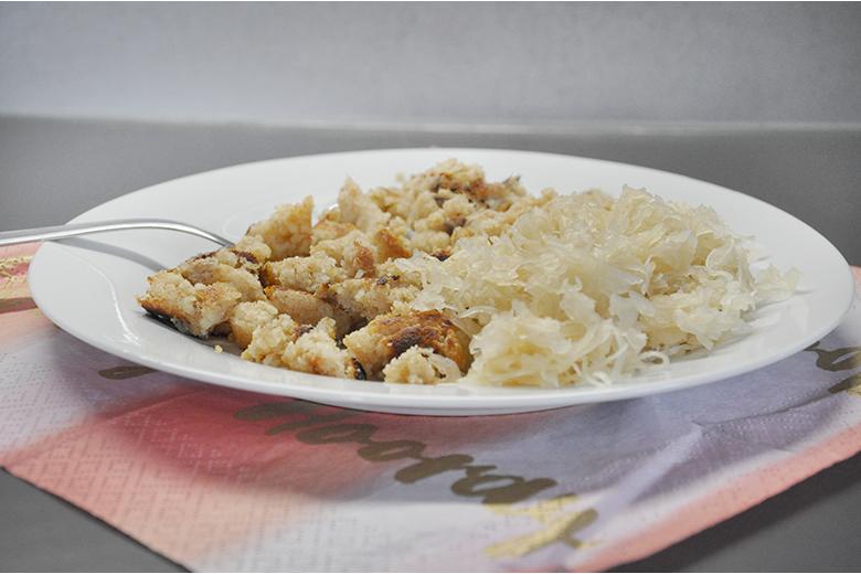 Griessschmarrn mit Sauerkraut