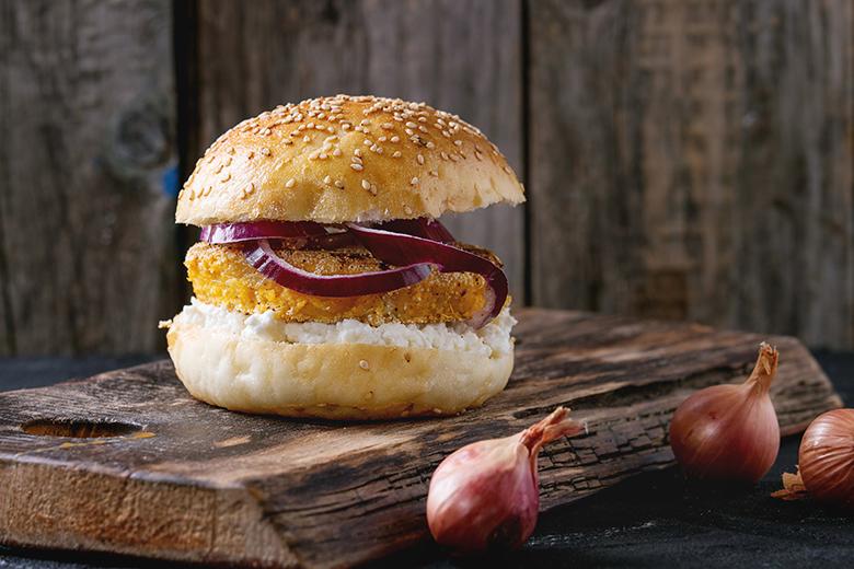 Veggie Burger mit Süsskartoffel-Linsen-Patty