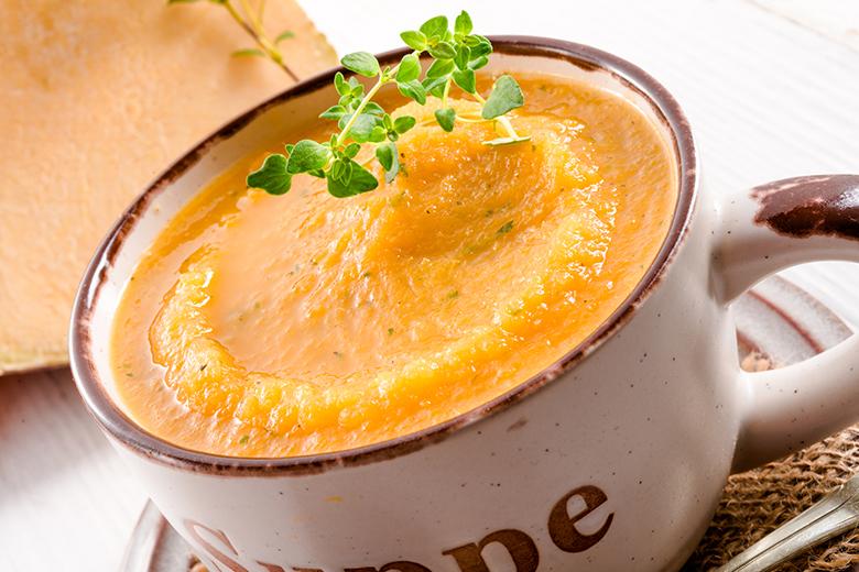 Wurzel-Gemüsecremesuppe