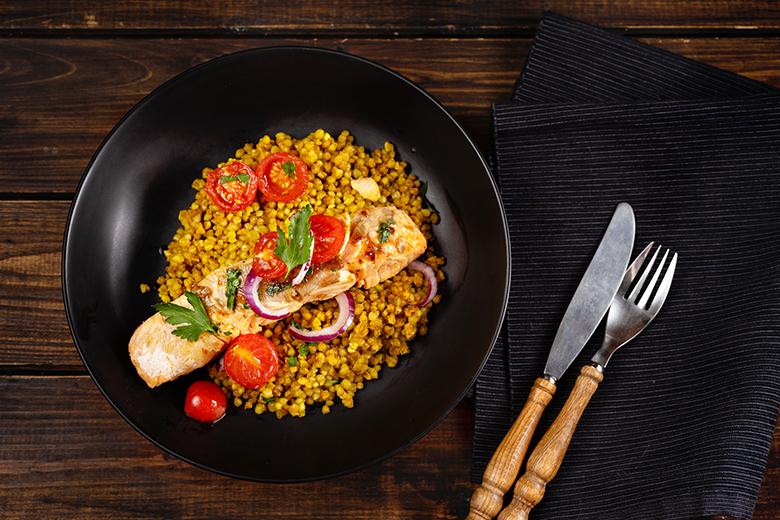 Lachs auf Buchweizenbeet