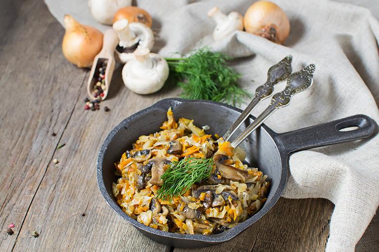 Kohlpfanne mit Champignons und Rüebli
