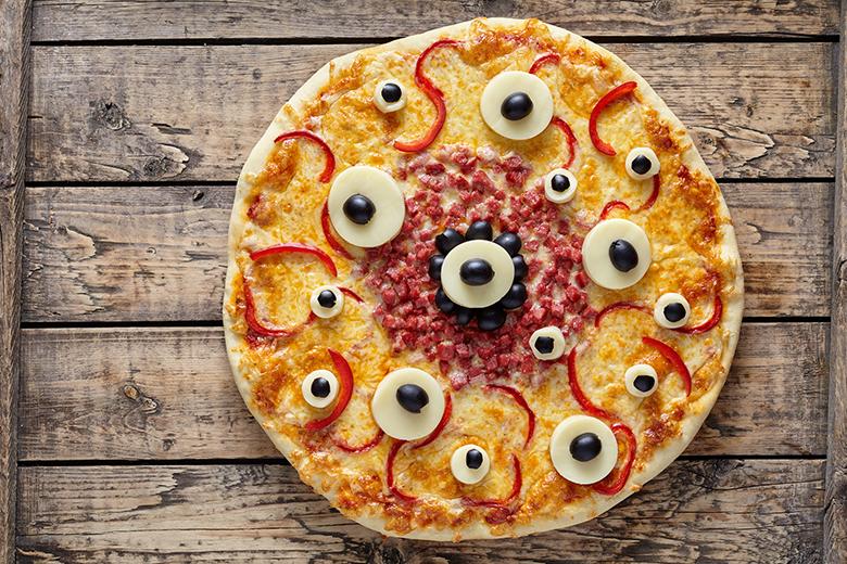 Gruselmonsterpizza