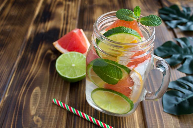 Infussionswasser mit Grapefruit