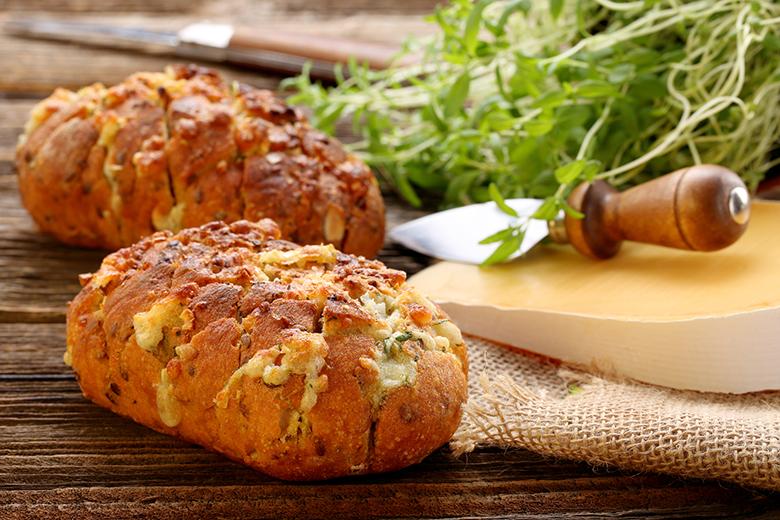 Käse-Knoblauch-Weggli