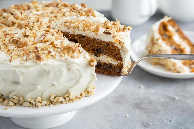 Rüeblikuchen mit Frischkäse