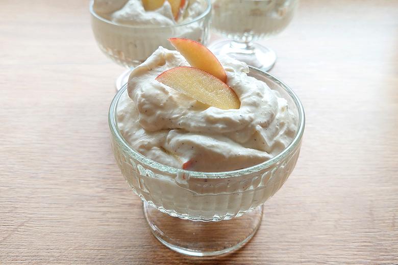 Apfel-Schichtdessert