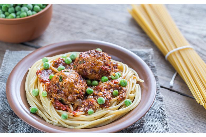 Spaghetti mit Pouletfrikadellen